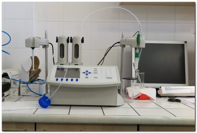 Automatic Potentiometric Titration System HI 902C (Hanna Instruments)