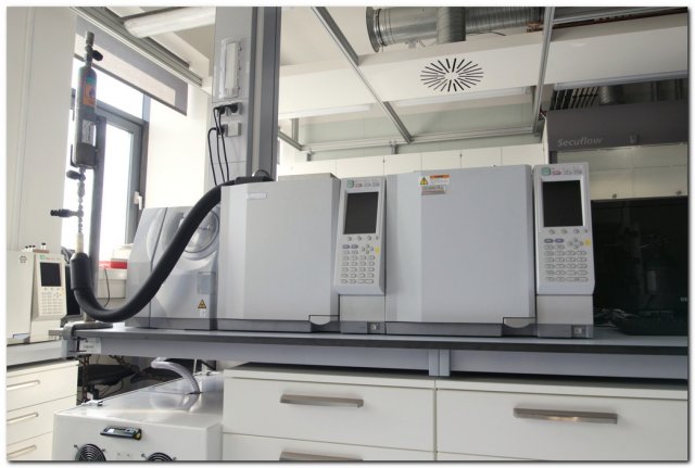 Multidimenzional Gas Chromatograph with Mass Detector Shimadzu GC-2010 Plus